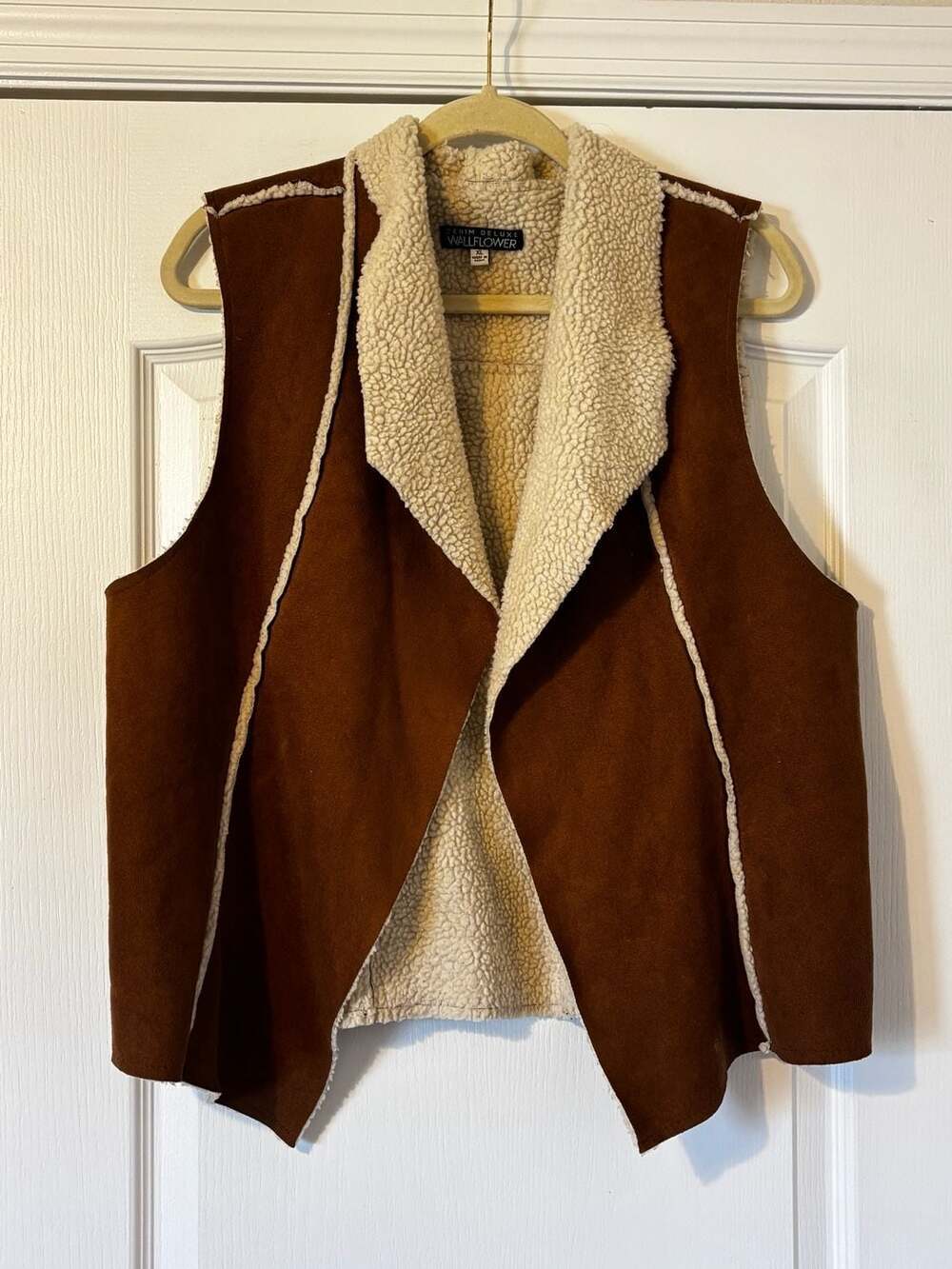 Wallflower Denim Deluxe Faux Suede Sherpa Lined Vest XL
